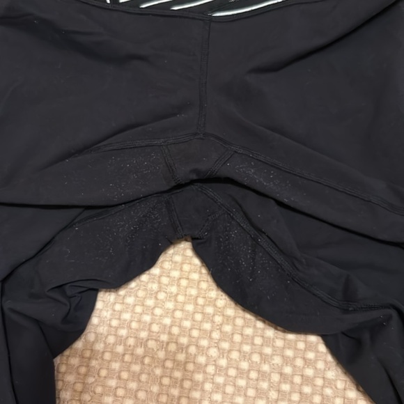 2 Lululemon capri leggings Size 6 - Picture 5 of 5